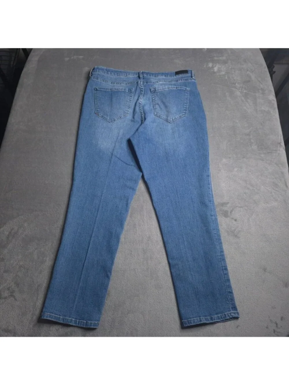 Nicole Miller Nolita Boyfriend Jeans 12 Medium Wash Stretch Comfortable Fit